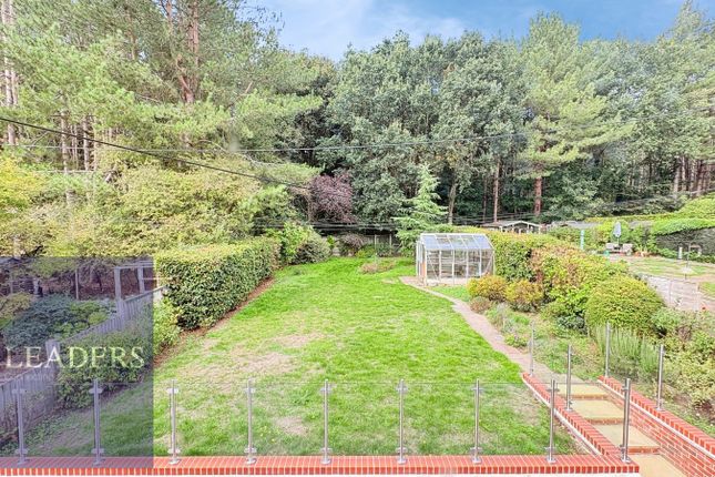 8, Boxmill Lane, Essex photo 3