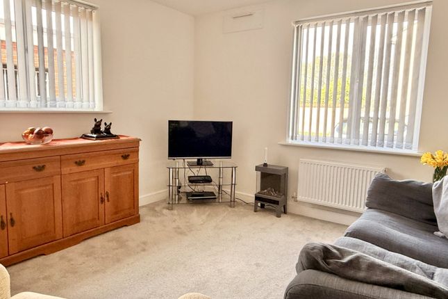 Apartment 2,,, Oaklea House, Honiton photo 3