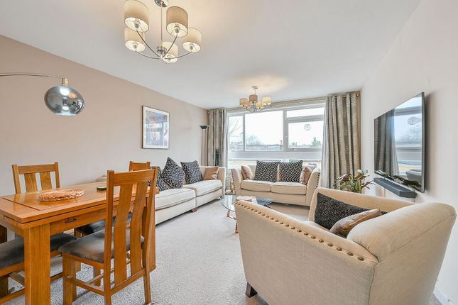 Eaton Rise, Ealing photo 4