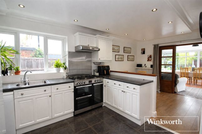 4, Brodewater Road, Hertfordshire photo 2