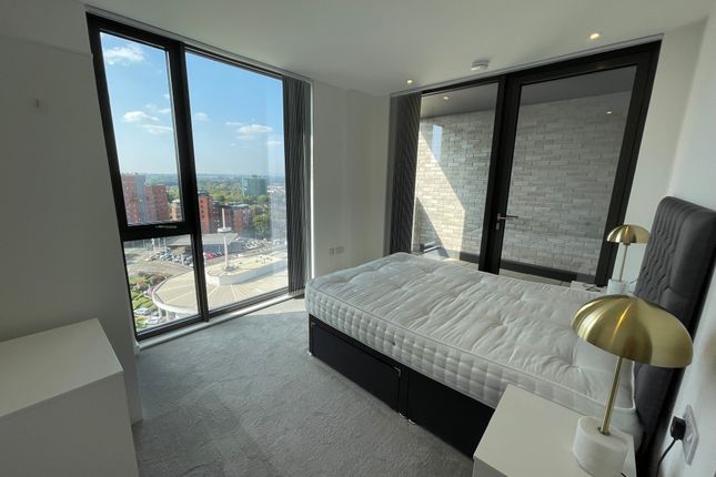 1111, Fivetyfive, Queen Street, Salford photo 3
