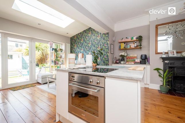 43, Edgcumbe Park Road, Plymouth photo 2