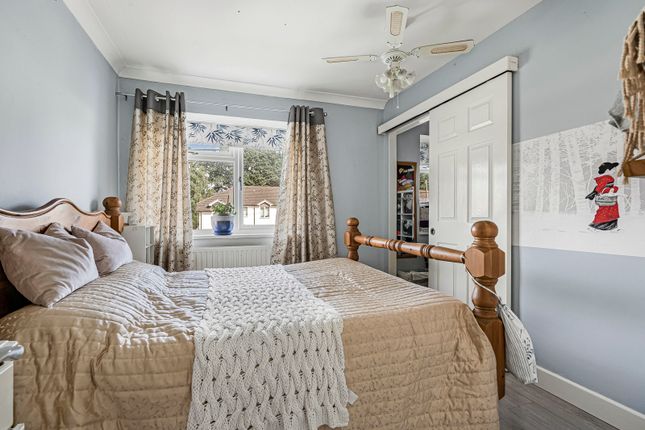 17, Branson Road, Hampshire photo 4