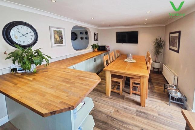 16, Blencathra Crescent, Crook photo 3