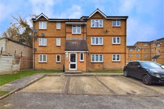 Flat for sale in Brewery Close, Wembley