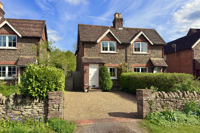 2-bed house on Chamomile Cottage, Guildford, £550,000