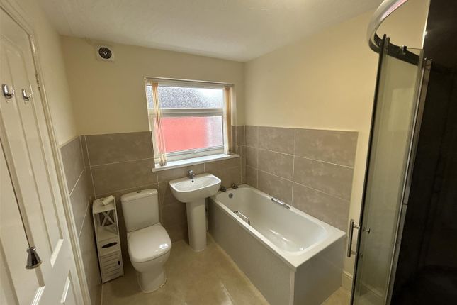Flat 2, 79, Carter Street, East Yorkshire photo 3