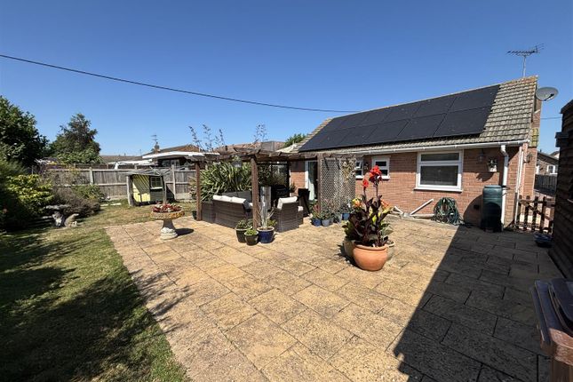 18, Warden View Gardens, Sheerness photo 3