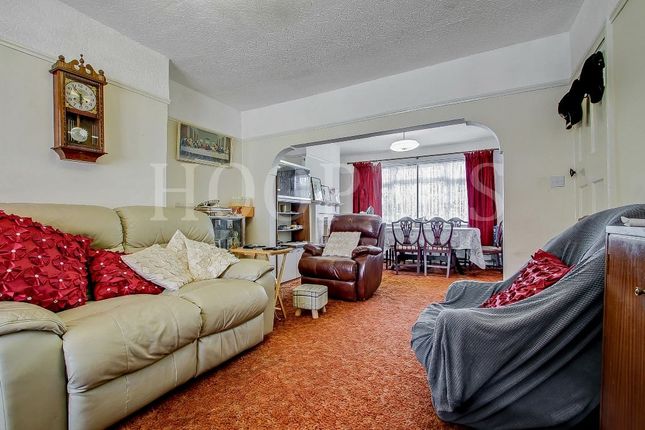 894, North Circular Road, London photo 4