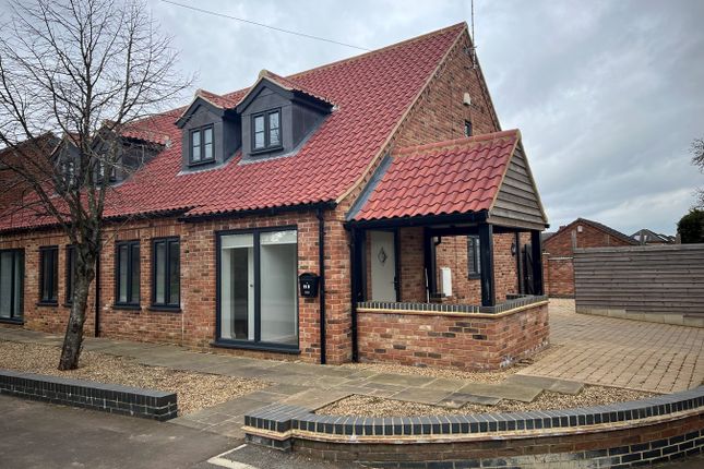 Thumbnail Semi-detached house to rent in Hungate Road, Emneth, Wisbech