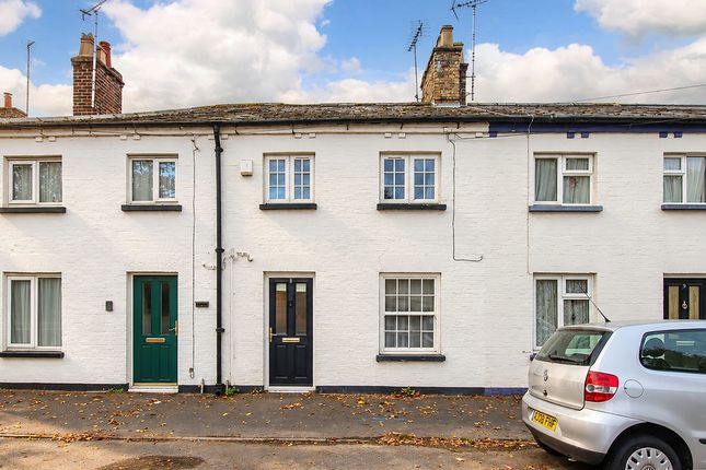2-bed house on Tring Station, Tring, £425,000