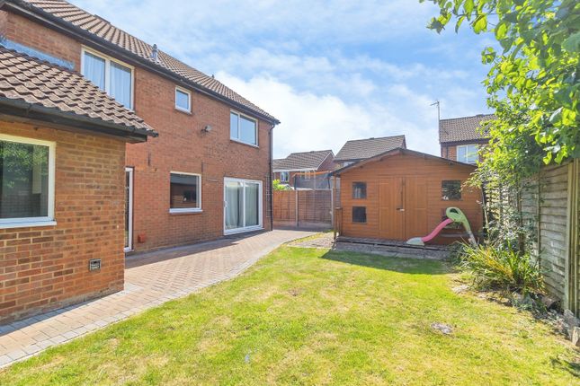 87, Summerhayes, Milton Keynes photo 4