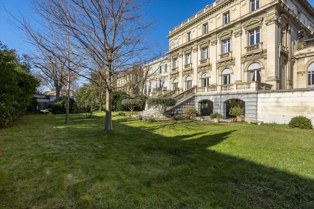 Apartment for sale in Avignon, Vaucluse, Provence-Alpes-Côte d`Azur, France