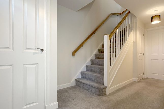 10, Nasmith Crescent, Elgin photo 3