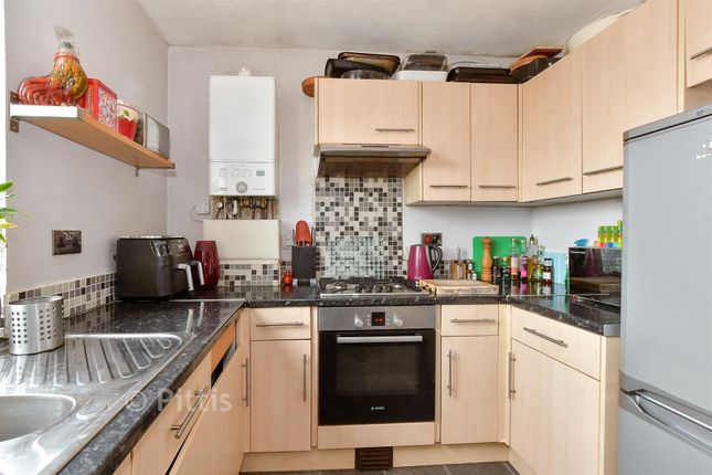 13, Leed Street, Sandown photo 4