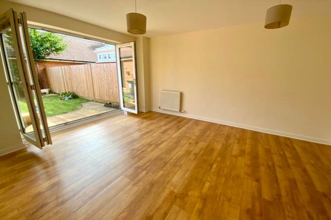 76 Hazen Road, West Malling photo 2