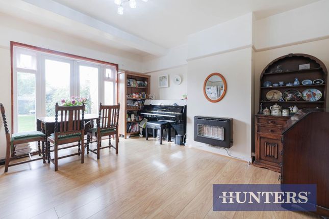 7, Amberwood Rise, New Malden photo 4