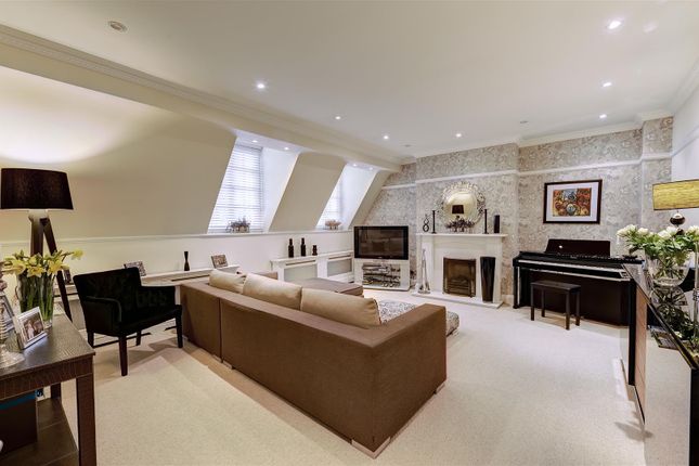 8, South Square, London photo 2