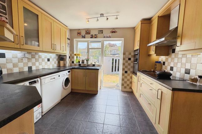 19, Cambrian Road, Hampshire photo 3