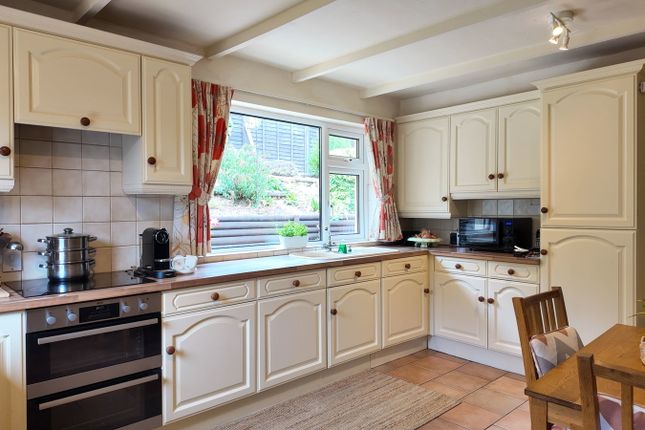 28, Coach Road, Newton Abbot photo 4