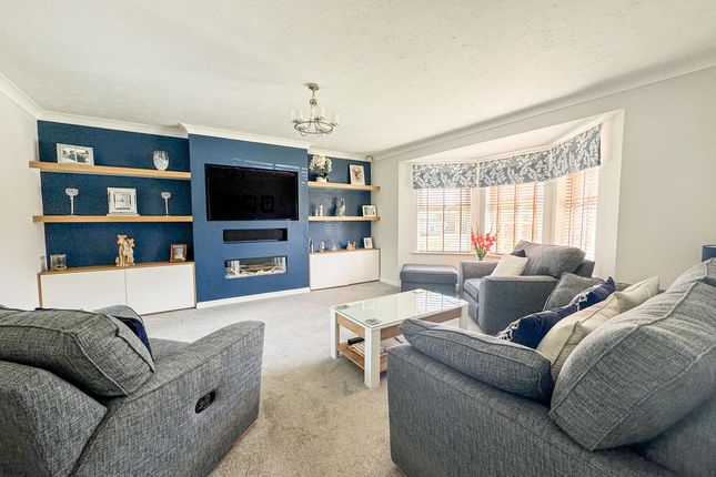 37, Millview Meadows, Rochford photo 4