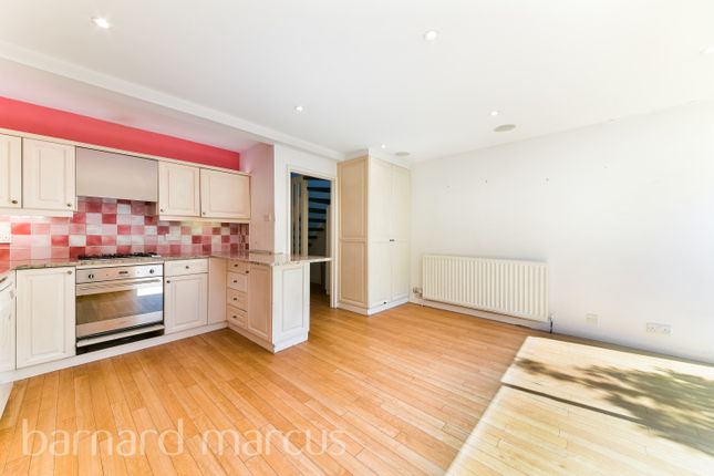 Terraced house to rent in Ardshiel Close, Putney, London