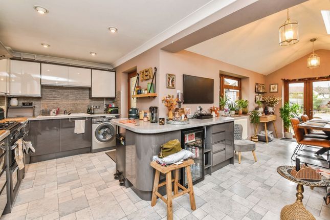 22, Masons Way, Frome photo 2