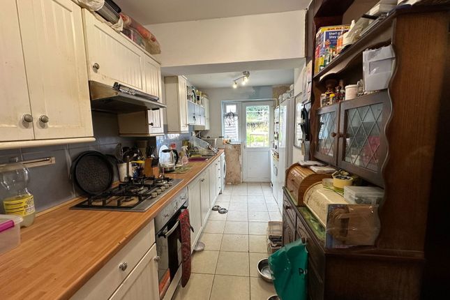 9, Main Avenue, Torquay photo 2
