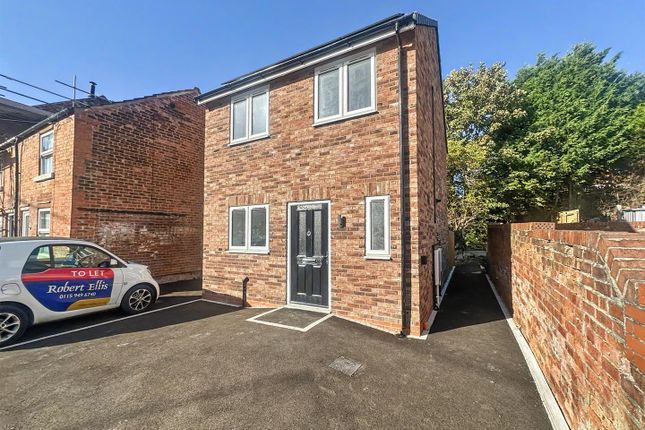 2-bed house on Jessop Street, Ripley, £995/mo