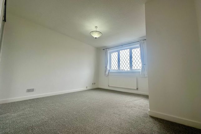 Detached house to rent in Barley Close, Glenfield, Leicester