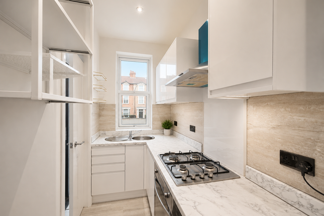 19, Stanley Road, Leeds photo 5