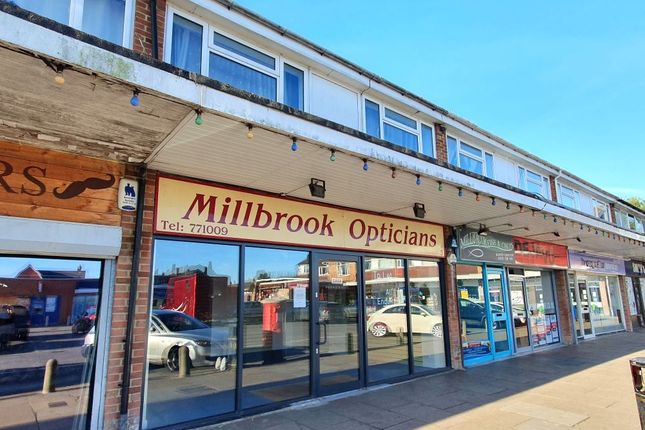 Retail premises to let in Millbrook Square, Grove, Oxfordshire