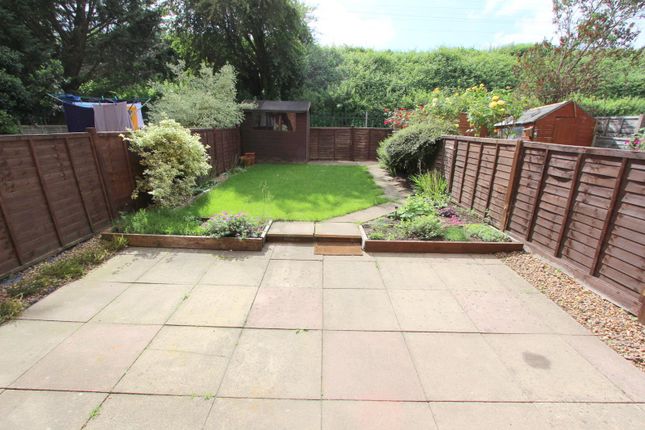 94, Wyngates, Leighton Buzzard photo 4
