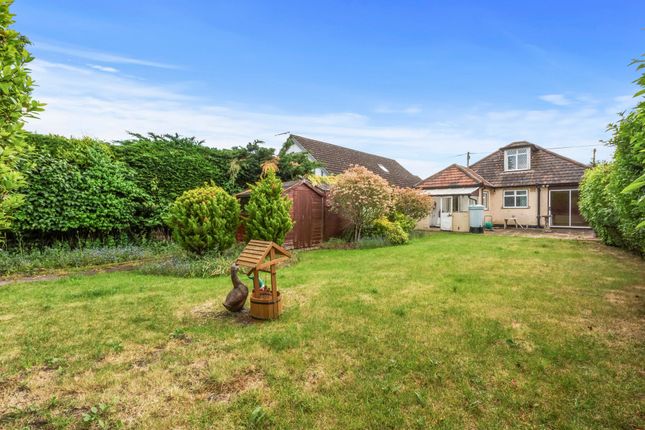 25 Whitepit Lane, High Wycombe photo 4