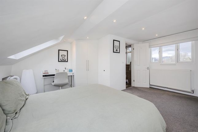 Property to rent in Adelaide Road, Leyton