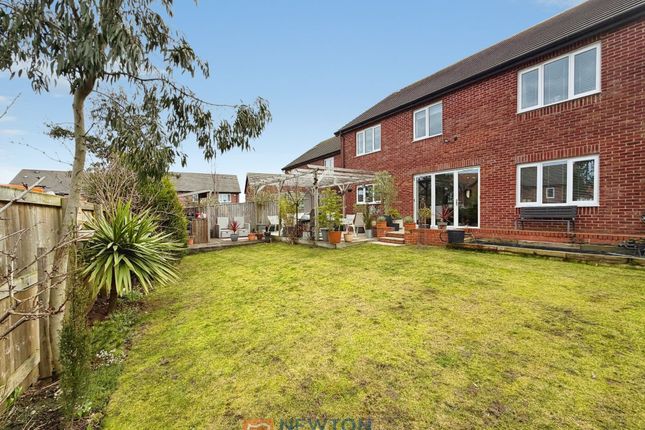 12 Farthing Way, Mansfield photo 4