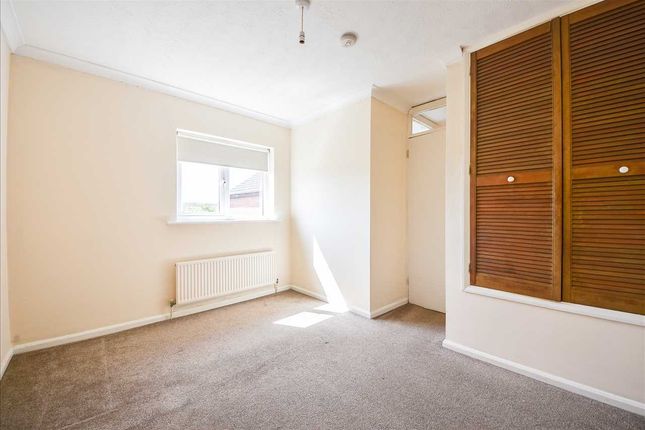 157, Senwick Drive, Wellingborough photo 5