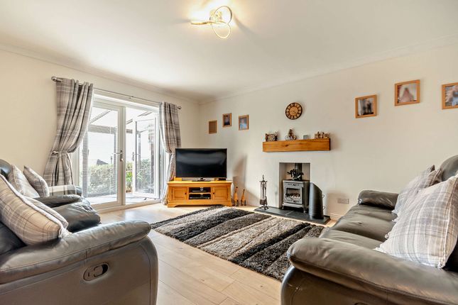 9, Dhustone Close, Clee Hill photo 4