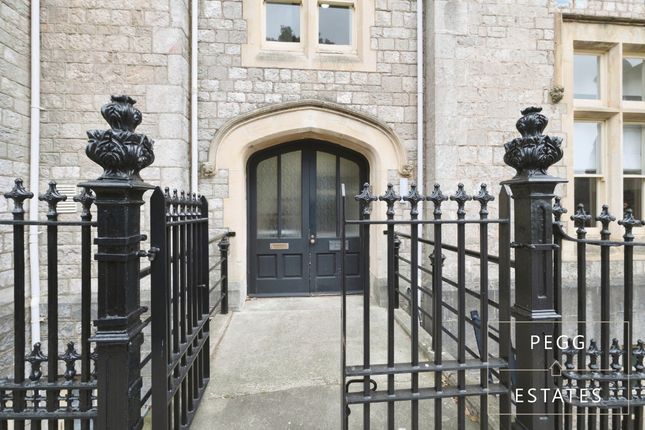 Flat 2, Castle Chambers, Torquay photo 2