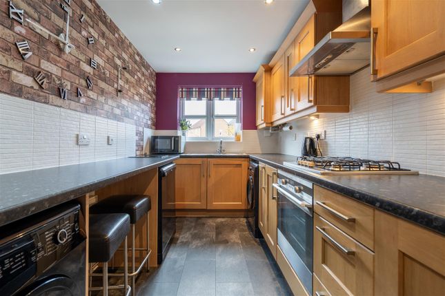 112, Dukesfield, Newcastle Upon Tyne photo 4