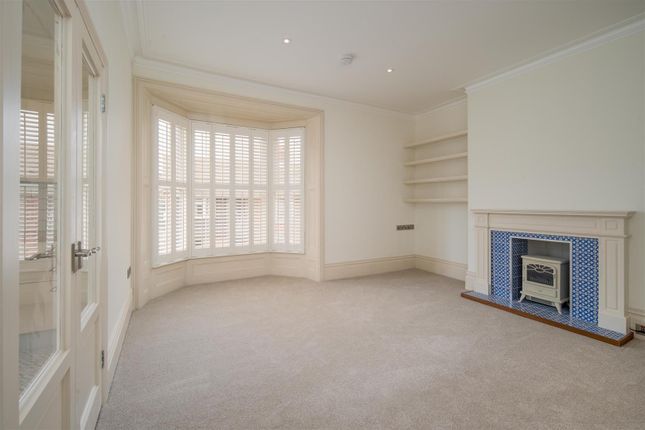 53A Chichester House, High Street, Bembridge photo 2