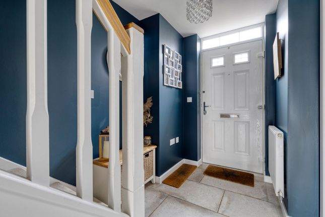 77 Hazelhurst Way, Tarporley photo 2