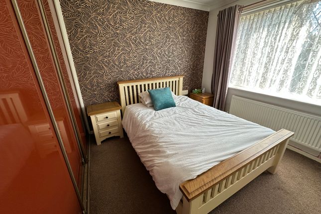 11, Marlowe Road, Doncaster photo 4