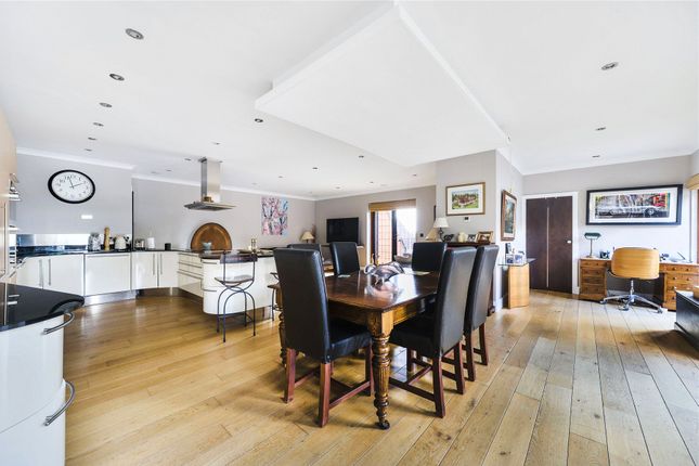 Flat 8, Redwood House,, Pilgrims Way, Kent photo 4