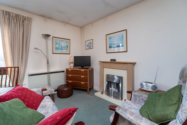 Flat Flat 48, 91, St Bernard's House, Henderson Row, Edinburgh photo 4