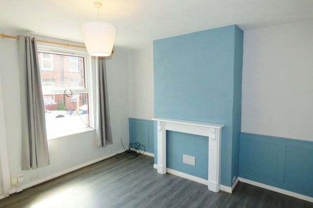 26, Aviary View, Leeds photo 2