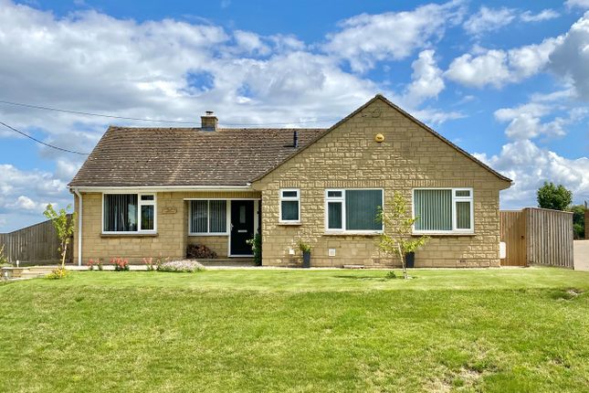 Thumbnail Detached bungalow for sale in Nell Hill, Hannington