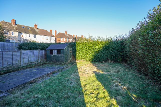 13, Baden Powell Avenue, Chesterfield photo 4