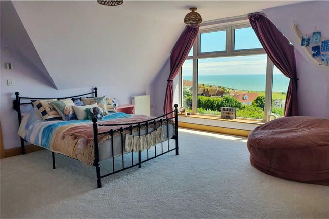 14. Bedroom 5.Jpg