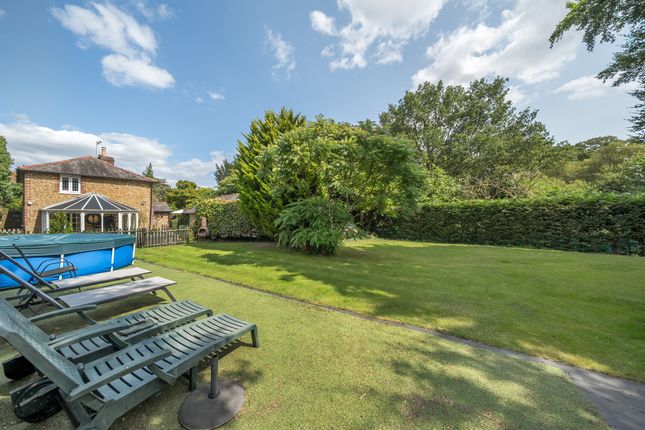 Park Drive Cottage, Lower Eashing Lane, Godalming photo 4